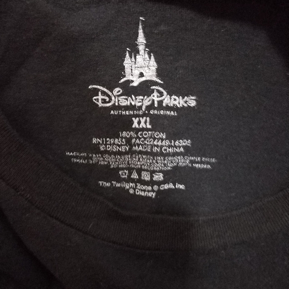 Disneyland Hollywood Tower Hotel Of Terror Men 2LX Black Shirt Passholder Disney - Picture 2 of 6